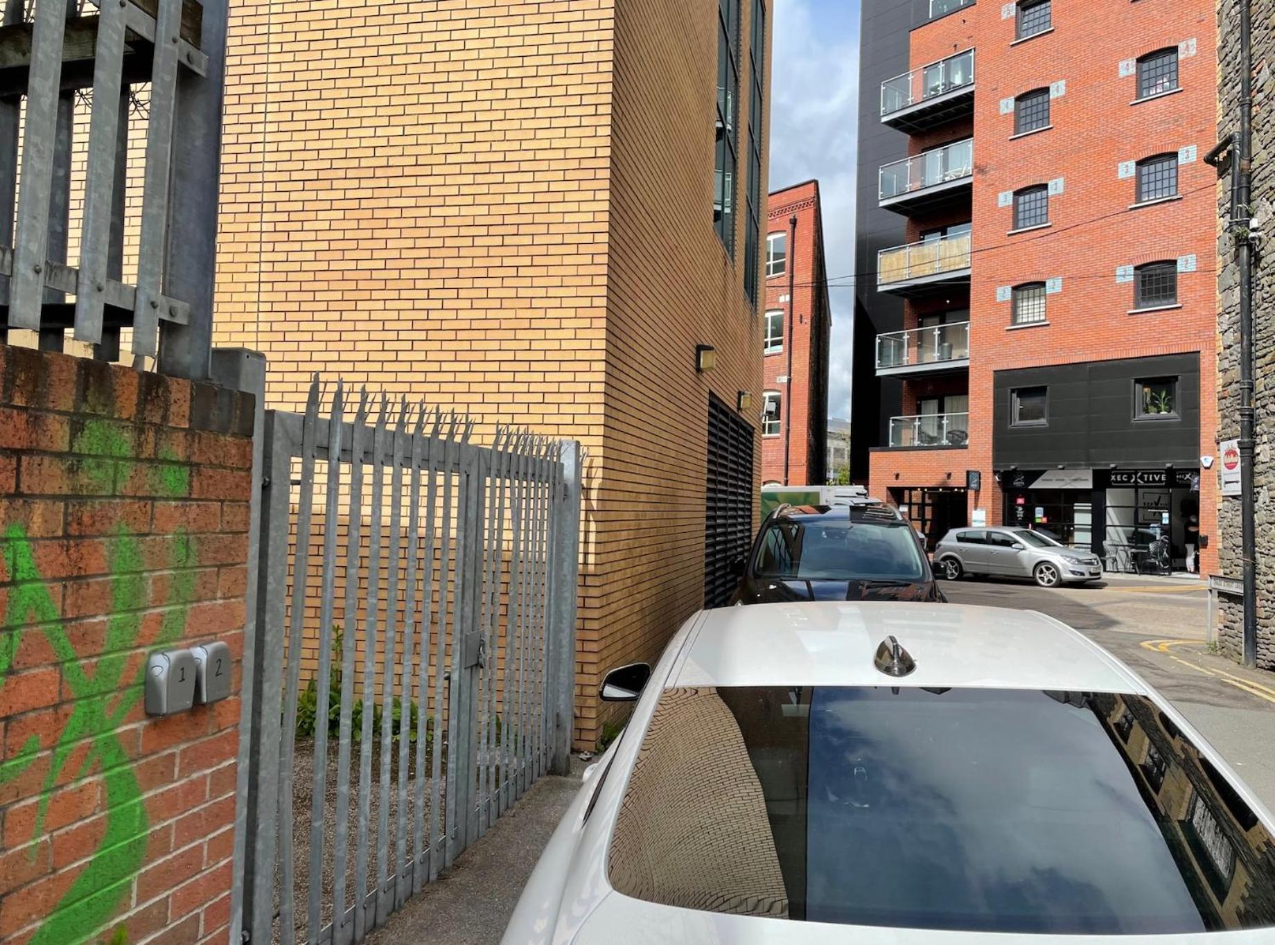 New Modern Apt In The City & Close To Stadiums Cardiff Zewnętrze zdjęcie